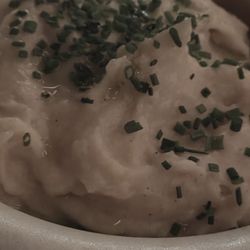 Rotisserie Weingrün - Kartoffelpü als Beilage