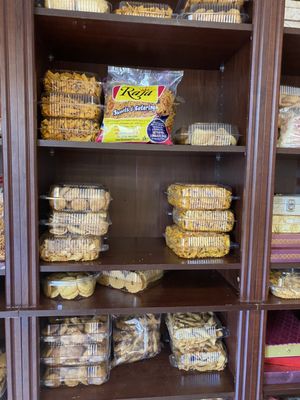 Raja Sweets & Indian Cuisine by null