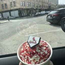 Rally Seasonal Cupcake