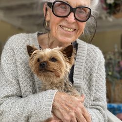 Ellen The Dog Trainer - Irma and lil' Cassie Girl