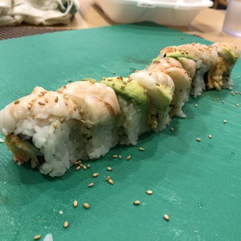 Sushi Zenmaru - 3rd roll - Sushi Bars Near Me - Long Beach, California Sushi Zenmaru - 3rd roll - Sushi Bars Near Me - Long Beach, California