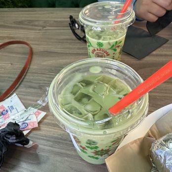 Con Azucar cafe - Coffee & Tea Near Me - Bakersfield, California