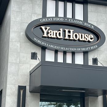 Yard House - New American Near Me - Willow Grove, Pennsylvania