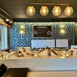 Ultramar - Raw Bar
