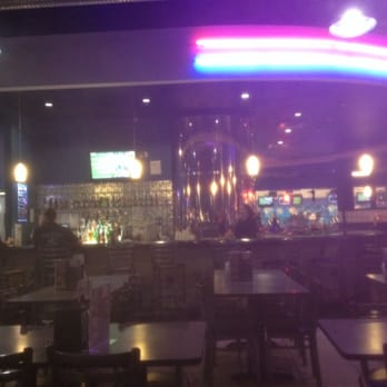 Captain's Choice Restaurant - a view of the bar - Seafood Near Me - Foley, Alabama