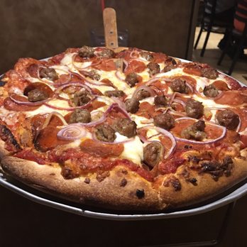 Upper Crust Pizza - Pizza Near Me - Cathedral City, California Upper Crust Pizza - Pizza Near Me - Cathedral City, California
