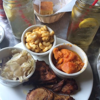Vonda's Kitchen - Yum - Soul Food Near Me - Newark, New Jersey Vonda's Kitchen - Yum - Soul Food Near Me - Newark, New Jersey