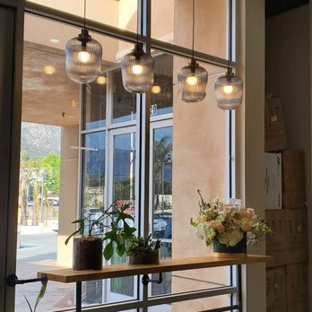 Monstera Boba Cafe - nice industrial interior! - Bubble Tea Near Me - Tujunga, California Monstera Boba Cafe - nice industrial interior! - Bubble Tea Near Me - Tujunga, California
