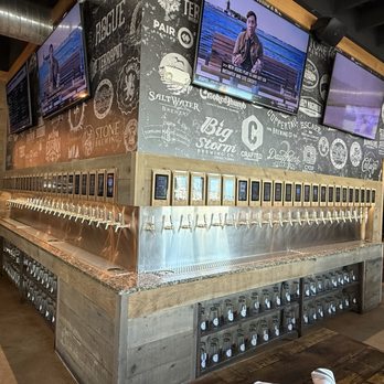 Oak & Stone - Pizza Near Me - Sarasota, Florida