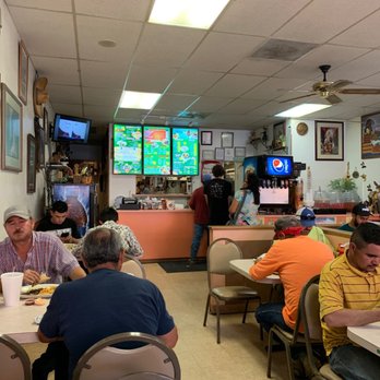 Los Altenos - Ordering and sitting area - Mexican Near Me - Flagstaff, Arizona Los Altenos - Ordering and sitting area - Mexican Near Me - Flagstaff, Arizona