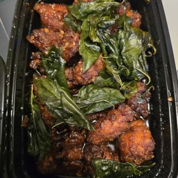 Ting Tong Thai - Maple Valley - Crispy Garlic Chicken - Thai Near Me - Maple Valley, Washington Ting Tong Thai - Maple Valley - Crispy Garlic Chicken - Thai Near Me - Maple Valley, Washington