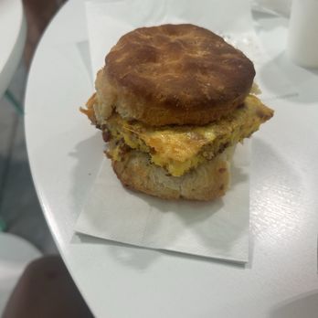 Heirloom Donuts - Breakfast sandwich - Coffee & Tea Near Me - Santa Rosa Beach, Florida Heirloom Donuts - Breakfast sandwich - Coffee & Tea Near Me - Santa Rosa Beach, Florida