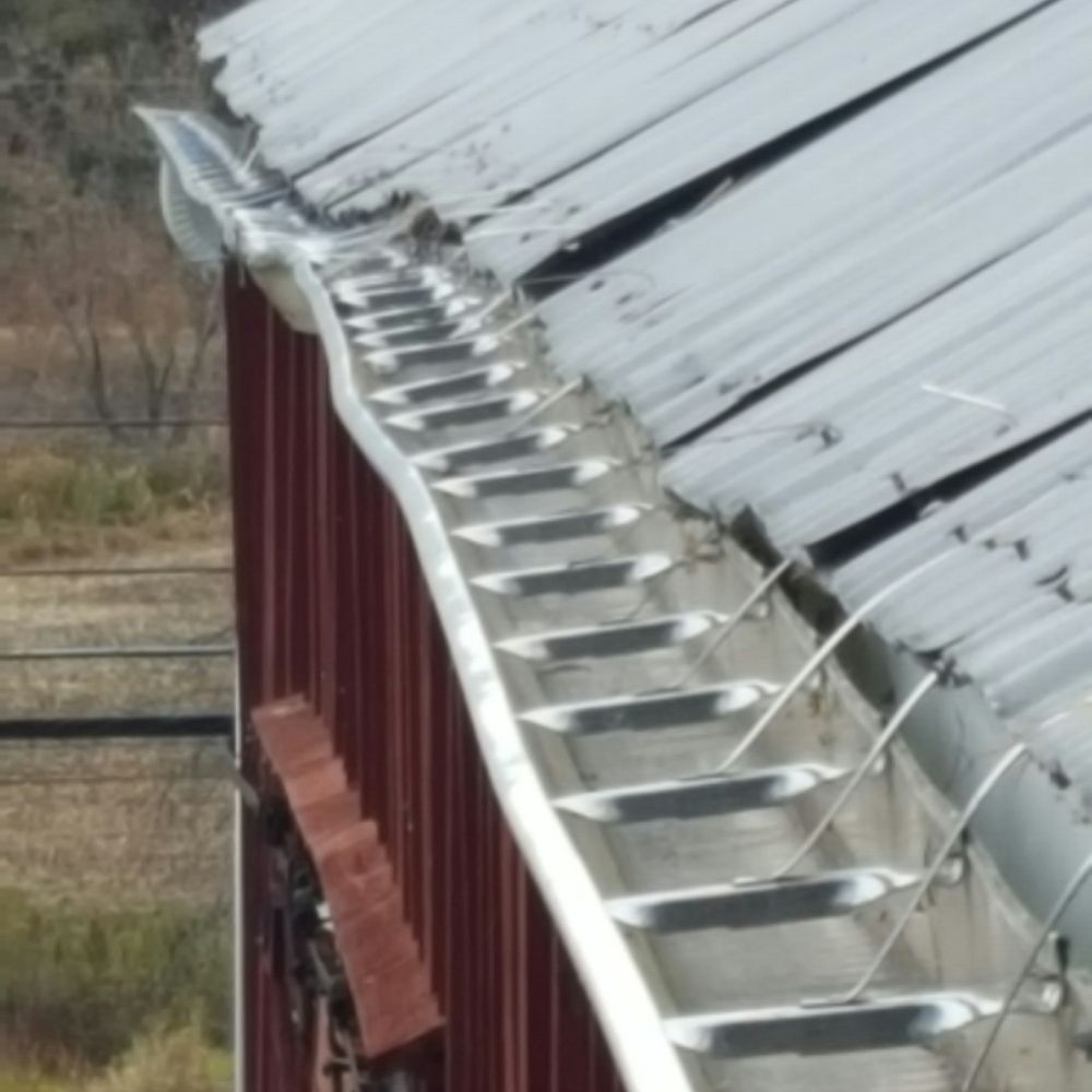 SNJ Seamless Rain Gutters - Gutter Services Near Me - St Johnsbury, Vermont