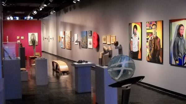 Detroit Artists Market by null