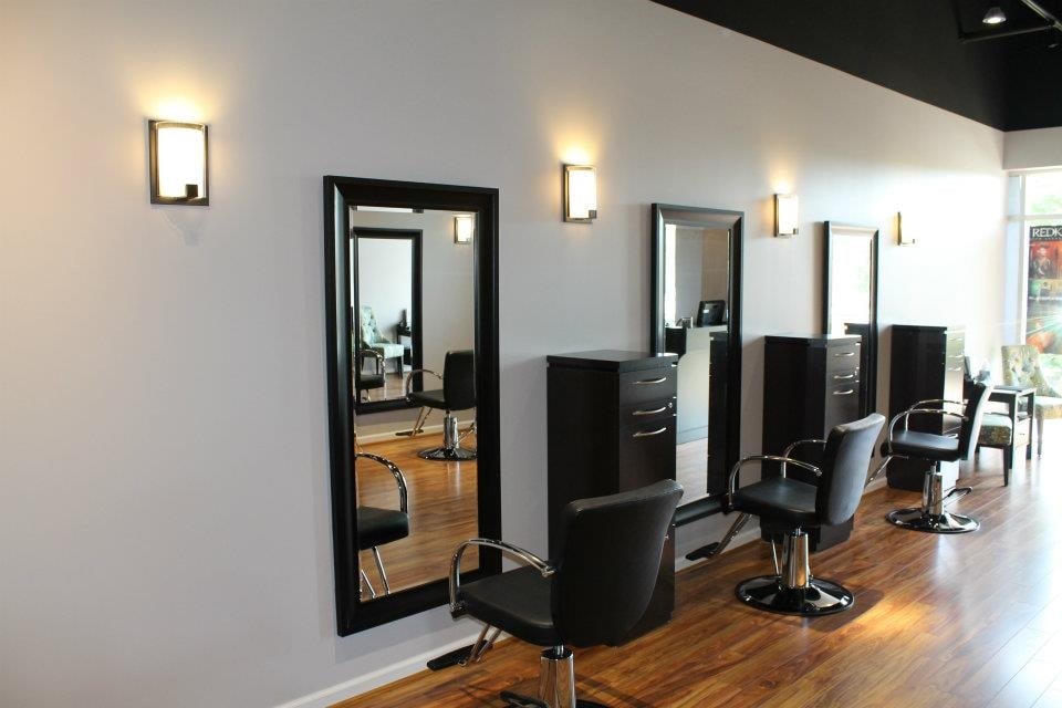 Aura Salon Image