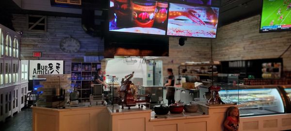 Due Amici Pizza & Pasta Bar by null