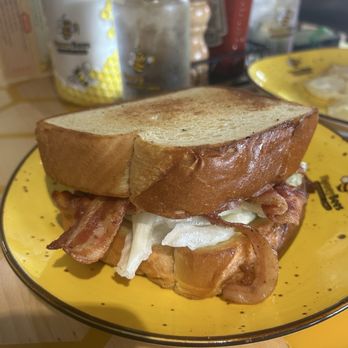 Honey Bees Breakfast Lunch - BLT sandwich - Breakfast & Brunch Near Me - Myrtle Beach, South Carolina Honey Bees Breakfast Lunch - BLT sandwich - Breakfast & Brunch Near Me - Myrtle Beach, South Carolina