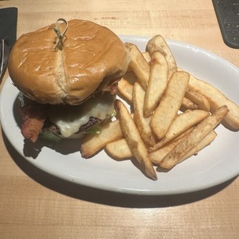 Filet Steakhouse - California burger with steak fries - Steakhouses Near Me - Ankeny, Iowa