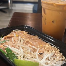 41. Pad Thai 41. Pad Thai