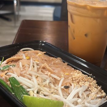 Mint Leaf Thai Cuisine - 41. Pad Thai - Thai Near Me - Newport Beach, California Mint Leaf Thai Cuisine - 41. Pad Thai - Thai Near Me - Newport Beach, California
