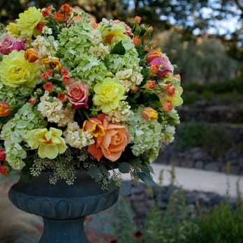 Wine Country Wedding Flowers - At Mark West Lodge, Sept. 2010. Flowers - Wine Country Flowers. Photo - Nancy Sherry, Timeless Treasures. - Floral Designers Near Me Wine Country Wedding Flowers - At Mark West Lodge, Sept. 2010. Flowers - Wine Country Flowers. Photo - Nancy Sherry, Timeless Treasures. - Floral Designers Near Me