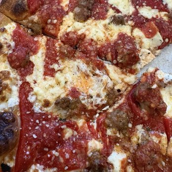 Grimaldi's Pizzeria - 12" brooklyn something pizza. - Pizza Near Me - Las Vegas, Nevada
