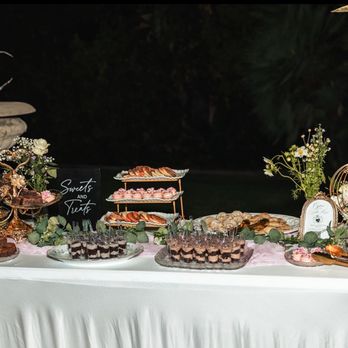 Citrus Blossom Bakery - Cupcakes Near Me Citrus Blossom Bakery - Cupcakes Near Me