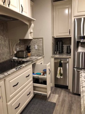 Hill's Carpet & Remodeling