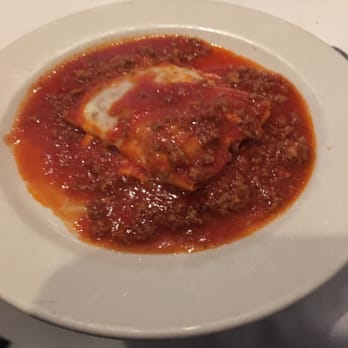 Bella Vista - Manicotti with meat sauce....YUM!! - Italian Near Me - Boston, Massachusetts