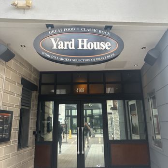 Yard House - Entrance - New American Near Me - Palm Beach Gardens, Florida Yard House - Entrance - New American Near Me - Palm Beach Gardens, Florida