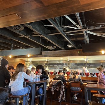 JINYA Ramen Bar - Murray - Indoor dining: packed! - Ramen Near Me - Murray, Utah JINYA Ramen Bar - Murray - Indoor dining: packed! - Ramen Near Me - Murray, Utah