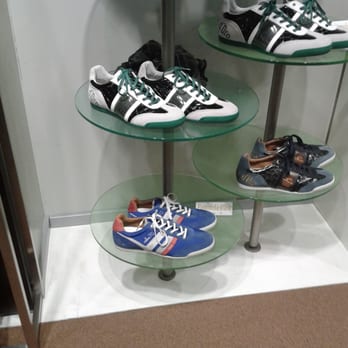 Salamander - Shoe Stores Near Me - Hamburg, HH