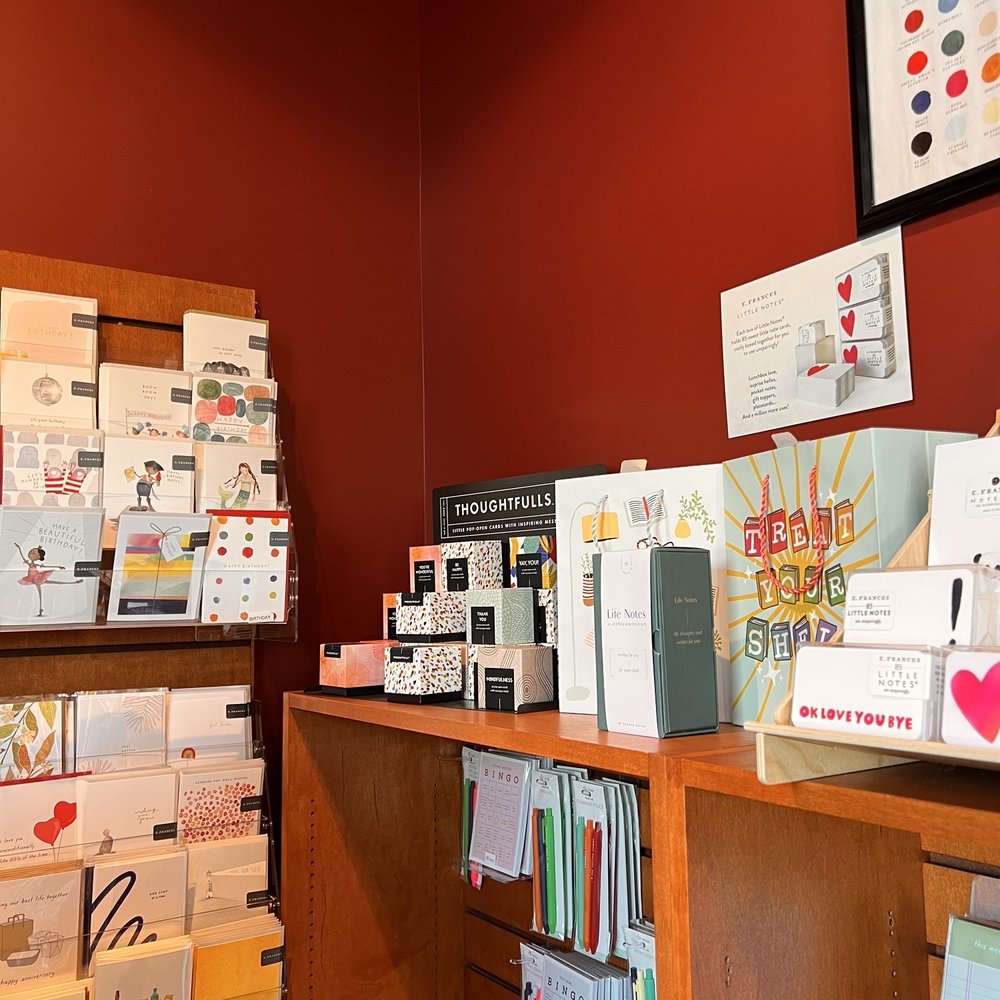 Bards Alley - Inside - Bookstores Near Me - Vienna, Virginia