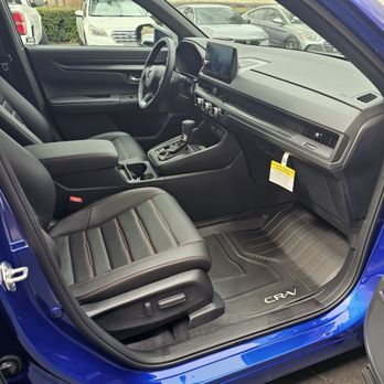 Universal Auto Leasing & Sales - Car Dealers Near Me - Los Alamitos, California