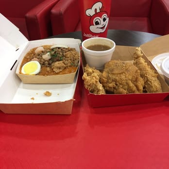 Jollibee - Chicken thigh, dippers, and palabok fiesta. Mmmmm - Fast Food Near Me - Anaheim, California