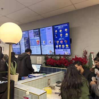 Softspot - Moltn Cookies are operating in the soft serve spot - Desserts Near Me - Chantilly, Virginia