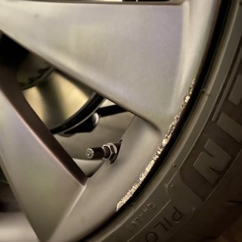Agape Wheel Repair - The wheel before the fix. - Wheel & Rim Repair Near Me - Oceanside, California