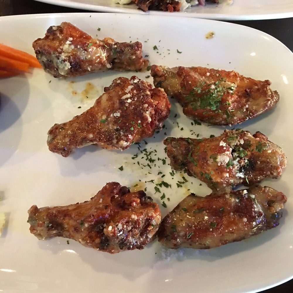The Union Draft House - Garlic Parmesan wings! - Sports Bars Near Me - El Paso, Texas The Union Draft House - Garlic Parmesan wings! - Sports Bars Near Me - El Paso, Texas