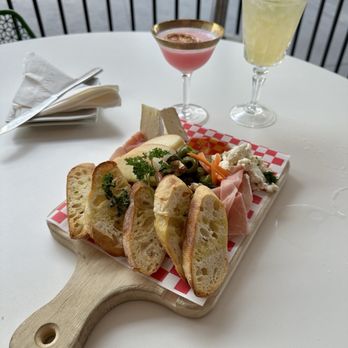 Cabana Club - charcuterie board, pink flamingo, mint julep - Cocktail Bars Near Me - Sacramento, California Cabana Club - charcuterie board, pink flamingo, mint julep - Cocktail Bars Near Me - Sacramento, California