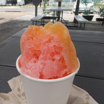 Frozen Flamingo - Shaved Ice - Desserts Near Me - Georgetown, Texas