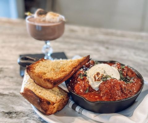 West Village Tavern by null