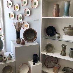 Higher Fire Clay Studio - Gallery area