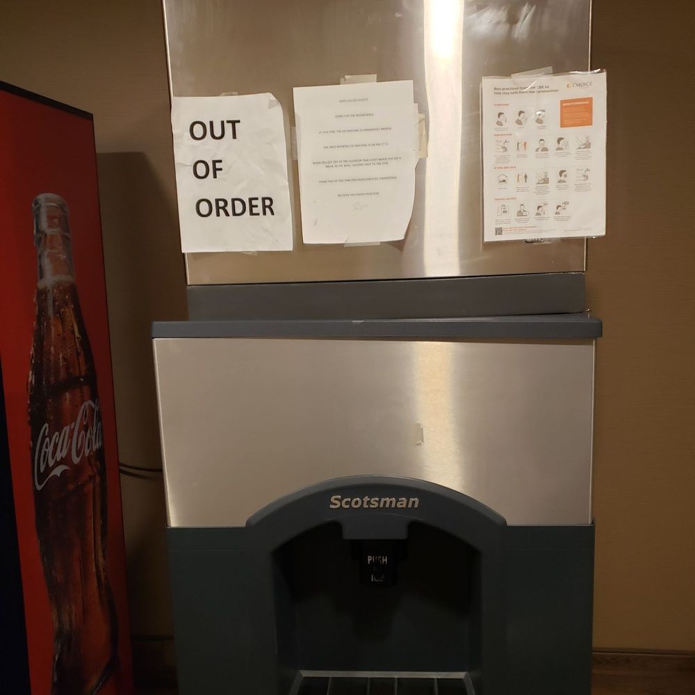 Broken ice machine Broken ice machine