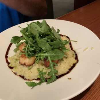 Houlihan's - Scallops - Bars Near Me - Savannah, Georgia