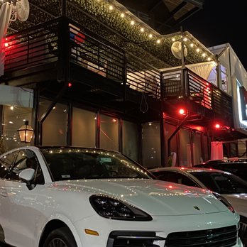 Tre Vele - Outside - Italian Near Me - Sandy Springs, Georgia Tre Vele - Outside - Italian Near Me - Sandy Springs, Georgia