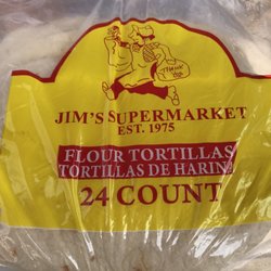 Jim's Super Market - The best homemade tortillas I've ever had (outside of my mom's house)