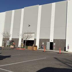 Nellis Auction