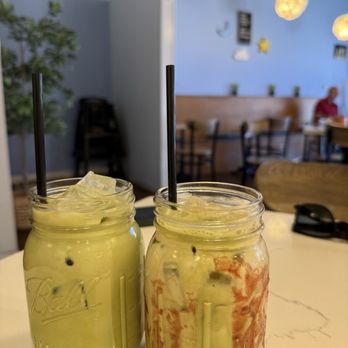 Cafe Mong - Lavander & Strawberry Matcha spot - Breakfast & Brunch Near Me - Las Vegas, Nevada
