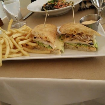 Stone Park Cafe - Giannone Farms Grilled Chicken Sandwich with crunchy fries - New American Near Me - Brooklyn, New York Stone Park Cafe - Giannone Farms Grilled Chicken Sandwich with crunchy fries - New American Near Me - Brooklyn, New York