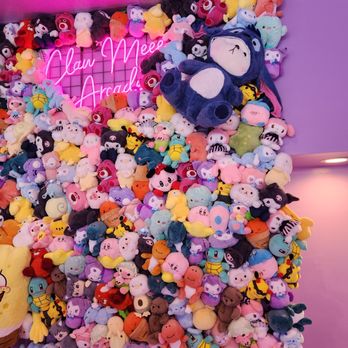 Claw Meee - Wall decor - Arcades Near Me - Milpitas, California Claw Meee - Wall decor - Arcades Near Me - Milpitas, California